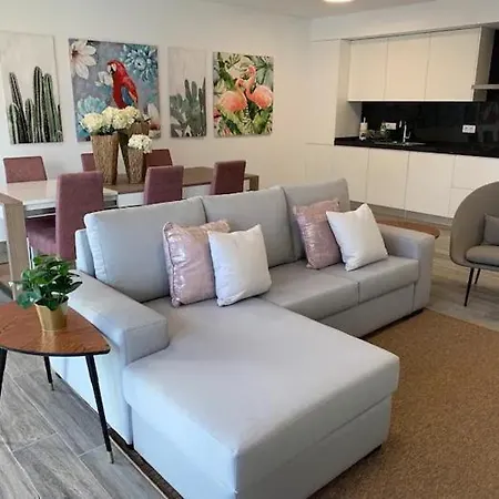 Apartamento J&j Beach - Praia Da Consolacao Atouguia Da Baleia
